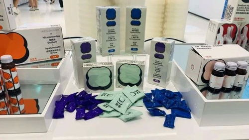 當華熙生物成為一家 化妝品 公司
